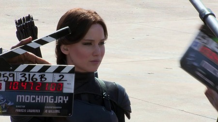 The latest 'Mockingjay - Part 2' TV spot is all kinds of epic